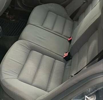 Зеленый Шкода Октавия, объемом двигателя 1.6 л и пробегом 287 тыс. км за 5600 $, фото 10 на Automoto.ua