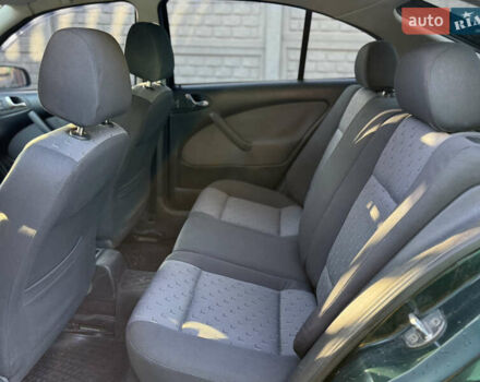 Зелений Шкода Октавія, об'ємом двигуна 1.6 л та пробігом 130 тис. км за 6100 $, фото 7 на Automoto.ua