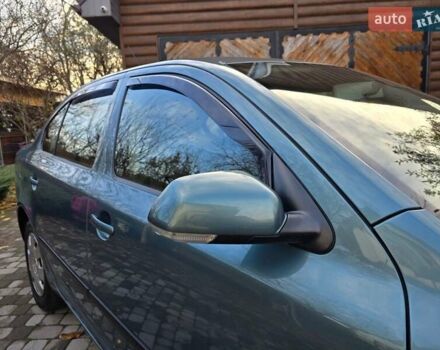 Зеленый Шкода Октавия, объемом двигателя 1.6 л и пробегом 275 тыс. км за 6000 $, фото 4 на Automoto.ua