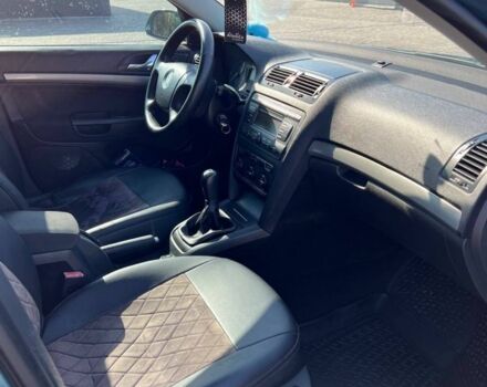 Шкода Октавия 2005 в Днепре (Днепропетровске) на Automoto.ua Зеленый Шкода Октавия, объемом двигателя 1.6 л и пробегом 264 тыс. км за 6400 $, фото 7 на Automoto.ua