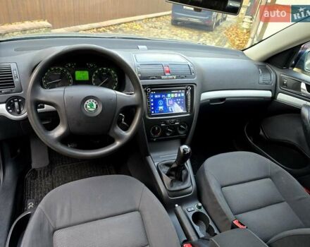 Зеленый Шкода Октавия, объемом двигателя 1.6 л и пробегом 275 тыс. км за 6000 $, фото 106 на Automoto.ua