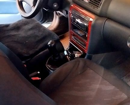 Зеленый Шкода Октавия, объемом двигателя 1.6 л и пробегом 133 тыс. км за 5500 $, фото 3 на Automoto.ua