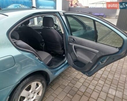 Зелений Шкода Октавія, об'ємом двигуна 1.6 л та пробігом 299 тис. км за 4500 $, фото 5 на Automoto.ua