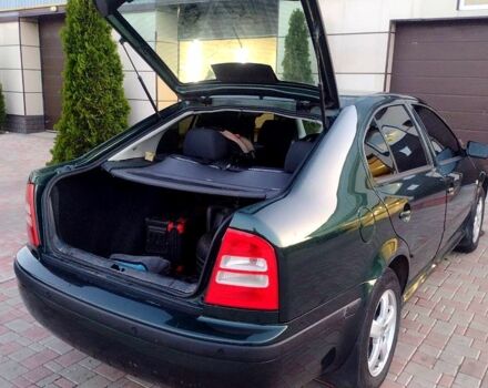 Зеленый Шкода Октавия, объемом двигателя 1.8 л и пробегом 240 тыс. км за 5500 $, фото 5 на Automoto.ua