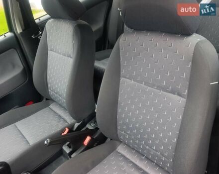 Зеленый Шкода Октавия, объемом двигателя 1.6 л и пробегом 224 тыс. км за 4250 $, фото 13 на Automoto.ua