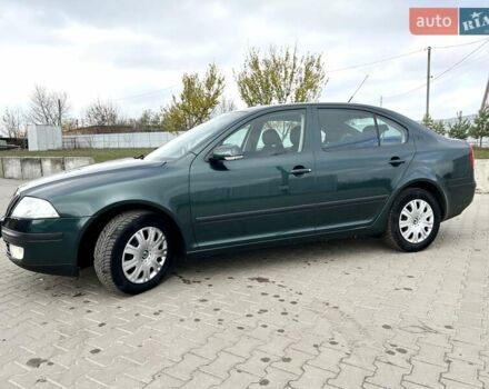 Зеленый Шкода Октавия, объемом двигателя 1.6 л и пробегом 215 тыс. км за 5500 $, фото 10 на Automoto.ua