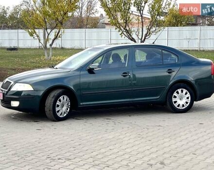 Зеленый Шкода Октавия, объемом двигателя 1.6 л и пробегом 215 тыс. км за 5500 $, фото 7 на Automoto.ua