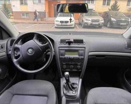 Зелений Шкода Октавія, об'ємом двигуна 1.6 л та пробігом 127 тис. км за 5800 $, фото 5 на Automoto.ua