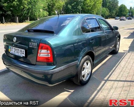 Зеленый Шкода Октавия, объемом двигателя 1.6 л и пробегом 170 тыс. км за 5200 $, фото 3 на Automoto.ua