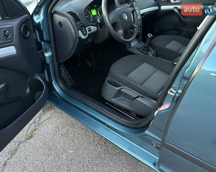 Шкода Октавія 2006 у Тернополі на Automoto.ua Зелений Шкода Октавія, об'ємом двигуна 1.6 л та пробігом 197 тис. км за 6750 $, фото 24 на Automoto.ua