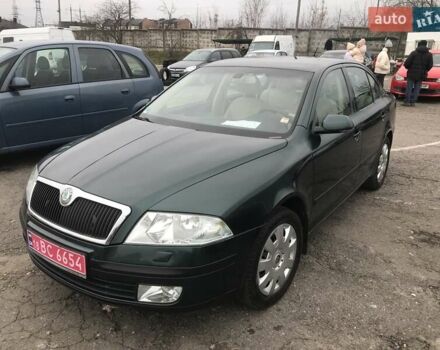 Зеленый Шкода Октавия, объемом двигателя 1.6 л и пробегом 290 тыс. км за 6300 $, фото 1 на Automoto.ua