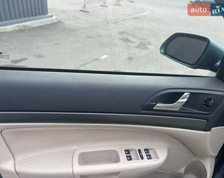 Зелений Шкода Октавія, об'ємом двигуна 1.98 л та пробігом 219 тис. км за 6500 $, фото 7 на Automoto.ua