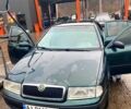 Зеленый Шкода Октавия, объемом двигателя 1.6 л и пробегом 303 тыс. км за 5000 $, фото 4 на Automoto.ua