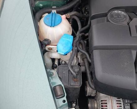 Зеленый Шкода Октавия, объемом двигателя 1.6 л и пробегом 215 тыс. км за 6250 $, фото 7 на Automoto.ua