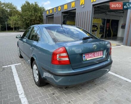 Зелений Шкода Октавія, об'ємом двигуна 1.6 л та пробігом 209 тис. км за 6450 $, фото 10 на Automoto.ua