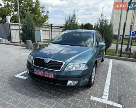 Зелений Шкода Октавія, об'ємом двигуна 1.6 л та пробігом 209 тис. км за 6450 $, фото 1 на Automoto.ua