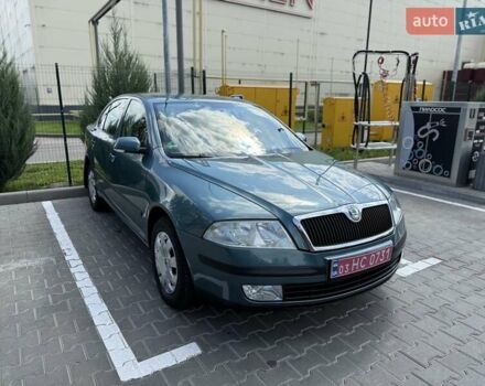Зелений Шкода Октавія, об'ємом двигуна 1.6 л та пробігом 209 тис. км за 6450 $, фото 3 на Automoto.ua