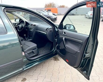 Зеленый Шкода Октавия, объемом двигателя 1.6 л и пробегом 215 тыс. км за 5500 $, фото 16 на Automoto.ua