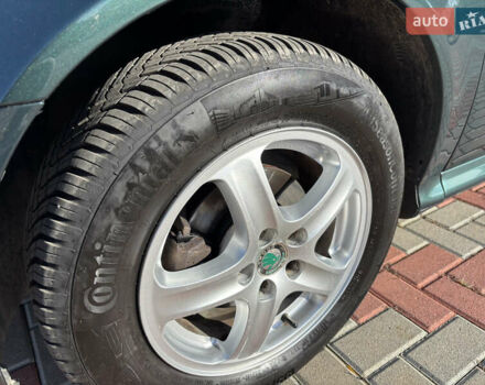 Зеленый Шкода Октавия, объемом двигателя 1.6 л и пробегом 220 тыс. км за 5900 $, фото 14 на Automoto.ua