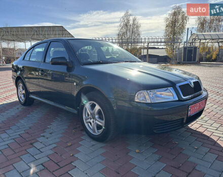 Зеленый Шкода Октавия, объемом двигателя 1.6 л и пробегом 220 тыс. км за 5900 $, фото 5 на Automoto.ua