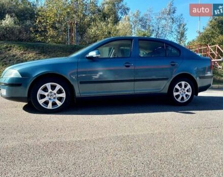 Зелений Шкода Октавія, об'ємом двигуна 1.6 л та пробігом 203 тис. км за 7500 $, фото 15 на Automoto.ua