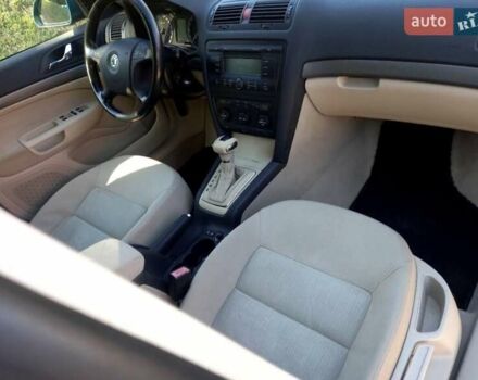 Зелений Шкода Октавія, об'ємом двигуна 1.6 л та пробігом 203 тис. км за 7500 $, фото 59 на Automoto.ua