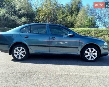 Зелений Шкода Октавія, об'ємом двигуна 1.6 л та пробігом 203 тис. км за 7500 $, фото 39 на Automoto.ua