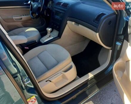 Зелений Шкода Октавія, об'ємом двигуна 1.6 л та пробігом 203 тис. км за 7500 $, фото 80 на Automoto.ua