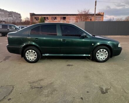 Зеленый Шкода Октавия, объемом двигателя 1.6 л и пробегом 275 тыс. км за 5700 $, фото 3 на Automoto.ua