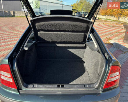 Зеленый Шкода Октавия, объемом двигателя 1.6 л и пробегом 220 тыс. км за 5900 $, фото 12 на Automoto.ua