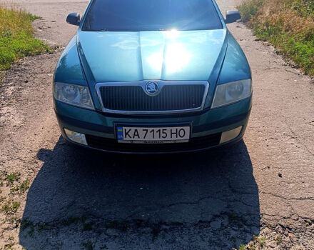 Зеленый Шкода Октавия, объемом двигателя 1.6 л и пробегом 260 тыс. км за 6000 $, фото 3 на Automoto.ua