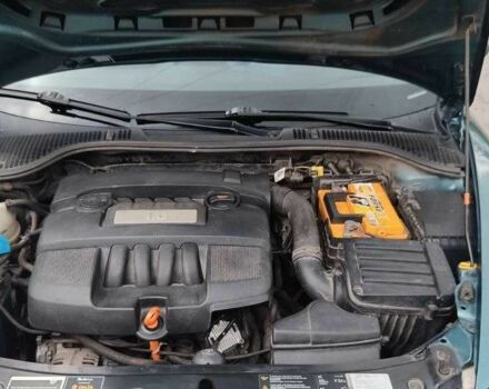 Зеленый Шкода Октавия, объемом двигателя 1.6 л и пробегом 205 тыс. км за 6200 $, фото 6 на Automoto.ua