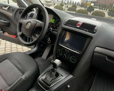 Зеленый Шкода Октавия, объемом двигателя 2 л и пробегом 270 тыс. км за 6999 $, фото 4 на Automoto.ua