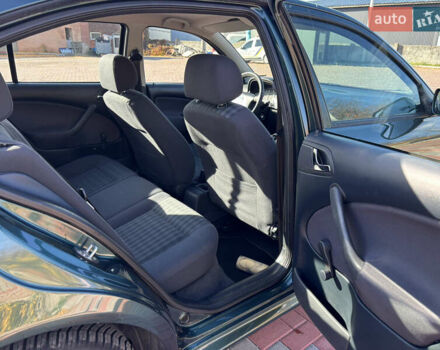 Зеленый Шкода Октавия, объемом двигателя 1.6 л и пробегом 220 тыс. км за 5900 $, фото 9 на Automoto.ua