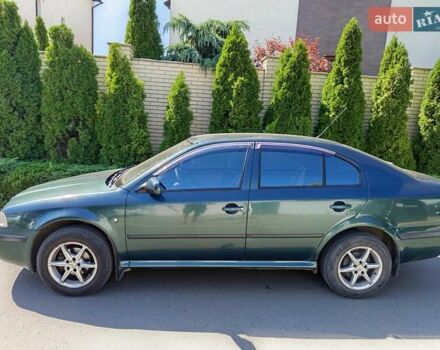 Зеленый Шкода Октавия, объемом двигателя 1.6 л и пробегом 198 тыс. км за 5500 $, фото 2 на Automoto.ua