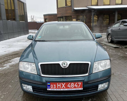 Зеленый Шкода Октавия, объемом двигателя 1.6 л и пробегом 231 тыс. км за 6400 $, фото 1 на Automoto.ua