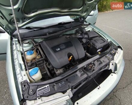Зелений Шкода Октавія, об'ємом двигуна 1.6 л та пробігом 213 тис. км за 6300 $, фото 21 на Automoto.ua