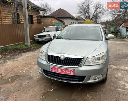 Зелений Шкода Октавія, об'ємом двигуна 1.6 л та пробігом 229 тис. км за 8500 $, фото 3 на Automoto.ua