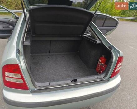 Зелений Шкода Октавія, об'ємом двигуна 1.6 л та пробігом 213 тис. км за 6300 $, фото 24 на Automoto.ua