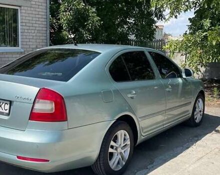 Шкода Октавия 2009 в Гайсине на Automoto.ua Зеленый Шкода Октавия, объемом двигателя 1.9 л и пробегом 297 тыс. км за 8500 $, фото 1 на Automoto.ua