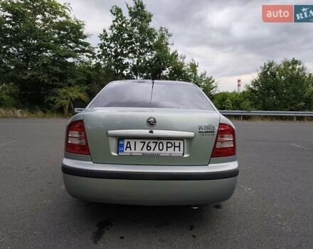 Зелений Шкода Октавія, об'ємом двигуна 1.6 л та пробігом 213 тис. км за 6300 $, фото 4 на Automoto.ua