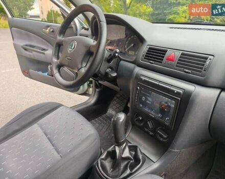 Зелений Шкода Октавія, об'ємом двигуна 1.6 л та пробігом 213 тис. км за 6300 $, фото 16 на Automoto.ua