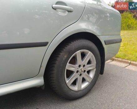 Зелений Шкода Октавія, об'ємом двигуна 1.6 л та пробігом 213 тис. км за 6300 $, фото 11 на Automoto.ua