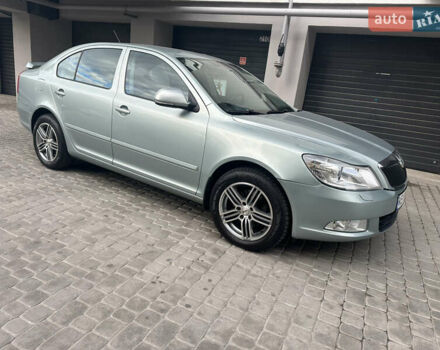 Зеленый Шкода Октавия, объемом двигателя 1.8 л и пробегом 180 тыс. км за 6400 $, фото 6 на Automoto.ua