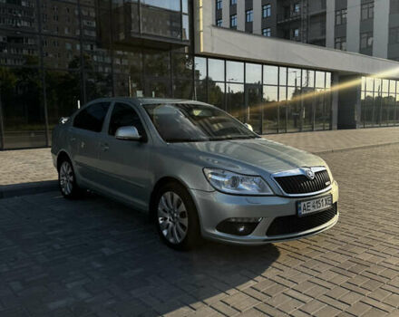 Зеленый Шкода Октавия, объемом двигателя 1.6 л и пробегом 384 тыс. км за 8500 $, фото 1 на Automoto.ua