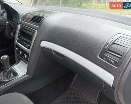 Зеленый Шкода Октавия, объемом двигателя 1.6 л и пробегом 178 тыс. км за 7350 $, фото 14 на Automoto.ua