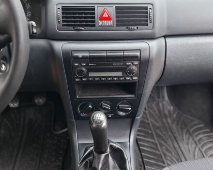 Зелений Шкода Октавія, об'ємом двигуна 1.6 л та пробігом 224 тис. км за 6450 $, фото 15 на Automoto.ua