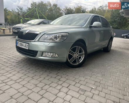 Зеленый Шкода Октавия, объемом двигателя 1.8 л и пробегом 180 тыс. км за 6400 $, фото 1 на Automoto.ua
