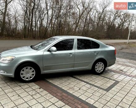 Зелений Шкода Октавія, об'ємом двигуна 1.6 л та пробігом 250 тис. км за 8500 $, фото 2 на Automoto.ua
