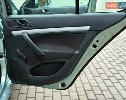 Зеленый Шкода Октавия, объемом двигателя 1.6 л и пробегом 199 тыс. км за 8777 $, фото 27 на Automoto.ua